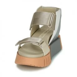 Chaussures Femme Sandales et Nu-pieds United nude DELTA RUN Nude -Sandales Soldes Boutique 21097309 500 C