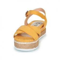 Chaussures Femme Sandales et Nu-pieds Elue par nous LEMILIO Jaune -Sandales Soldes Boutique 21135047 500 C