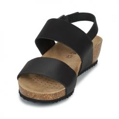 Chaussures Femme Sandales et Nu-pieds Geox D STHELLAE Noir -Sandales Soldes Boutique 21201126 500 C