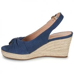 Chaussures Femme Sandales et Nu-pieds Geox D SOLEIL B Marine -Sandales Soldes Boutique 21201143 500 D