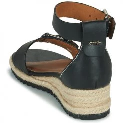 Chaussures Femme Sandales et Nu-pieds S.Oliver 28104 Noir -Sandales Soldes Boutique 21206538 500 E