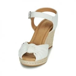Chaussures Femme Sandales et Nu-pieds Esprit Blanc -Sandales Soldes Boutique 21256359 500 C