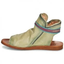 Chaussures Femme Sandales et Nu-pieds Felmini CAROLINA3 Vert -Sandales Soldes Boutique 21395650 500 D