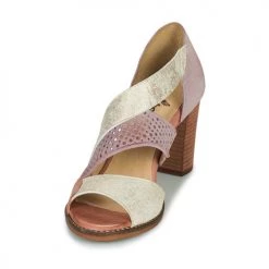 Chaussures Femme Sandales et Nu-pieds Casta NEEDA Blanc / Rose -Sandales Soldes Boutique 21395787 500 C