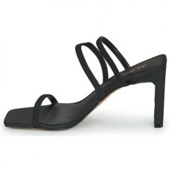 Chaussures Femme Sandales et Nu-pieds Aldo OKURR Noir -Sandales Soldes Boutique 21426010 500 D
