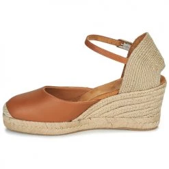 Chaussures Femme Sandales et Nu-pieds Unisa CACERES Camel -Sandales Soldes Boutique 21426862 500 D