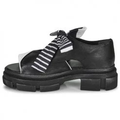 Chaussures Femme Sandales et Nu-pieds Papucei OXALIS Noir / Blanc -Sandales Soldes Boutique 21427191 500 D