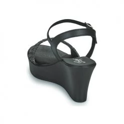 Chaussures Femme Sandales et Nu-pieds Betty London CHARLOTA Noir -Sandales Soldes Boutique 21462031 500 E