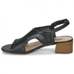 Chaussures Femme Sandales et Nu-pieds Clarks CAROLEIGH STAR Noir -Sandales Soldes Boutique 21500590 500 D