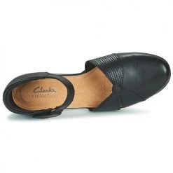 Chaussures Femme Sandales et Nu-pieds Clarks EMILY RAE Noir -Sandales Soldes Boutique 21500620 500 F