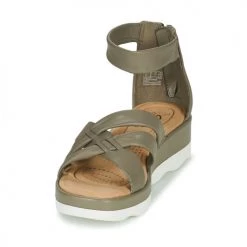 Chaussures Femme Sandales et Nu-pieds Clarks CLARA RAE Kaki -Sandales Soldes Boutique 21500632 500 C