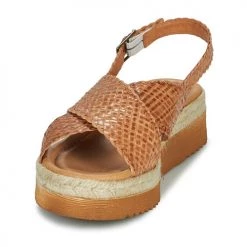 Chaussures Femme Sandales et Nu-pieds Betty London ARAMA camel -Sandales Soldes Boutique 21634398 500 C