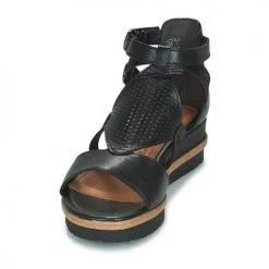 Chaussures Femme Sandales et Nu-pieds Tamaris LENA Noir -Sandales Soldes Boutique 21645568 500 C