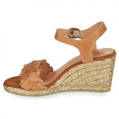 Chaussures Femme Sandales et Nu-pieds Karston ETOPIE Camel -Sandales Soldes Boutique 21667805 500 D