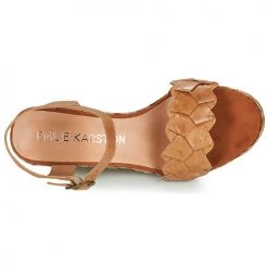 Chaussures Femme Sandales et Nu-pieds Karston ETOPIE Camel -Sandales Soldes Boutique 21667805 500 F