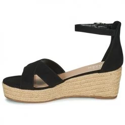 Chaussures Femme Sandales et Nu-pieds Bullboxer Noir -Sandales Soldes Boutique 22725411 500 D