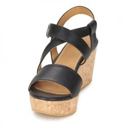 Chaussures Femme Sandales et Nu-pieds Coclico MEL Noir -Sandales Soldes Boutique 282075 500 C