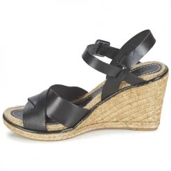 Chaussures Femme Sandales et Nu-pieds Nome Footwear ARISTOT Noir -Sandales Soldes Boutique 2840565 500 D