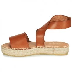 Chaussures Femme Sandales et Nu-pieds Betty London EBALUIE Camel -Sandales Soldes Boutique 3057071 500 D