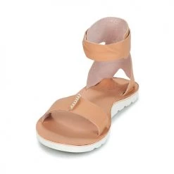 Chaussures Femme Sandales et Nu-pieds Reef REEF VOYAGE HI Beige -Sandales Soldes Boutique 6645100 500 C