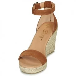 Chaussures Femme Sandales et Nu-pieds Betty London INDALI Marron -Sandales Soldes Boutique 6965042 500 C