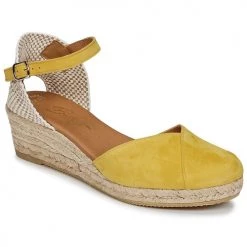 Chaussures Femme Sandales et Nu-pieds Betty London INONO Jaune