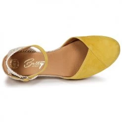 Chaussures Femme Sandales et Nu-pieds Betty London INONO Jaune -Sandales Soldes Boutique 6965048 500 F