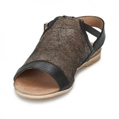 Chaussures Femme Sandales et Nu-pieds Coqueterra CRAFT Noir -Sandales Soldes Boutique 772406 500 C