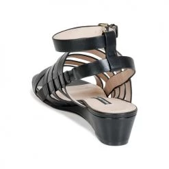 Chaussures Femme Sandales et Nu-pieds French Connection WINONA Noir -Sandales Soldes Boutique 828051 500 E