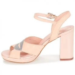 Chaussures Femme Sandales et Nu-pieds André KISS KISS Nude -Sandales Soldes Boutique 8399287 500 D