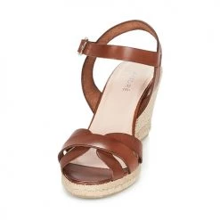 Chaussures Femme Sandales et Nu-pieds André QUIBERON Marron -Sandales Soldes Boutique 8401022 500 C