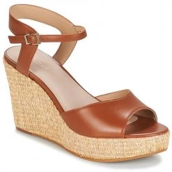 Chaussures Femme Sandales et Nu-pieds André BUNGALOW Cognac