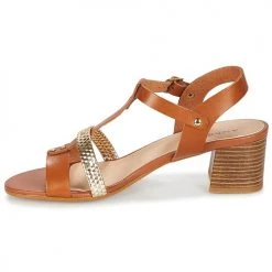 Chaussures Femme Sandales et Nu-pieds André ANTIGUA Camel -Sandales Soldes Boutique 8401234 500 D